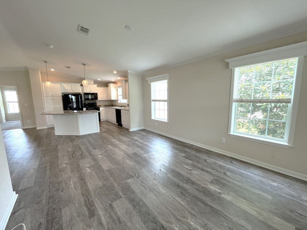 146 Highland Dr - Photo 5 of 30