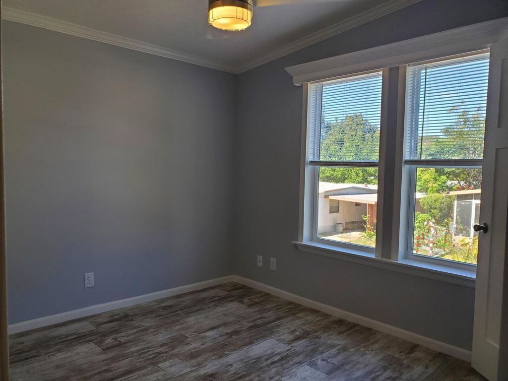 4 Currin Blvd - Photo 3 of 27