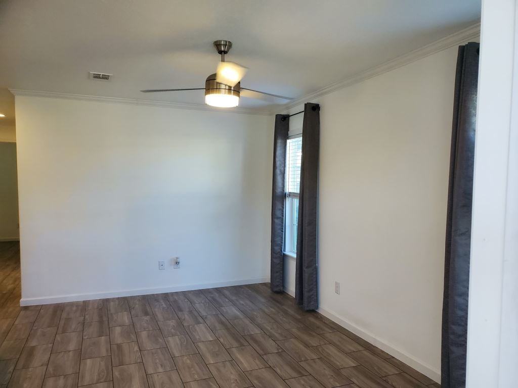 4 Currin Blvd - Photo 7 of 27