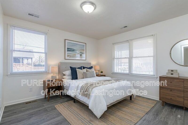 566 N Martin Luther King Blvd - Photo 5 of 16