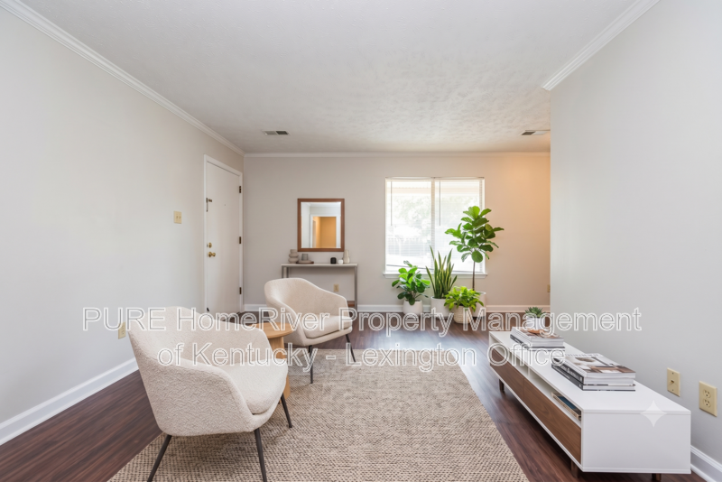 311 Christy Allyn Ct #3 - Photo 4 of 14