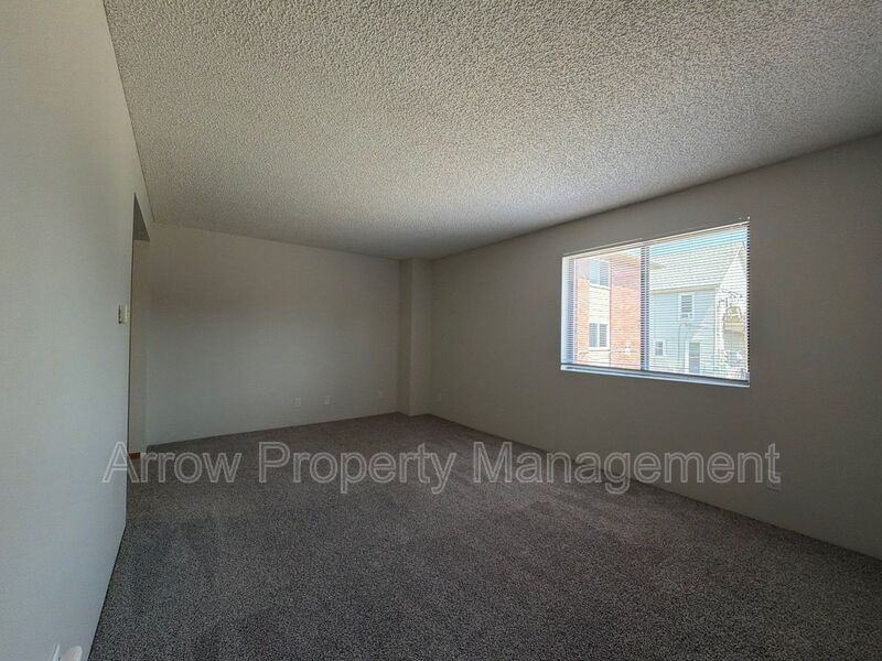 1431 D St - Photo 7 of 14