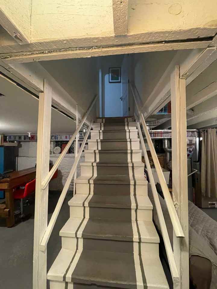 11235 S Forrestville Ave - Photo 5 of 17