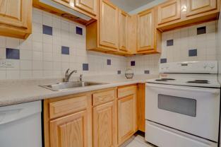 775 Grove Dr #105 - Photo 1 of 1