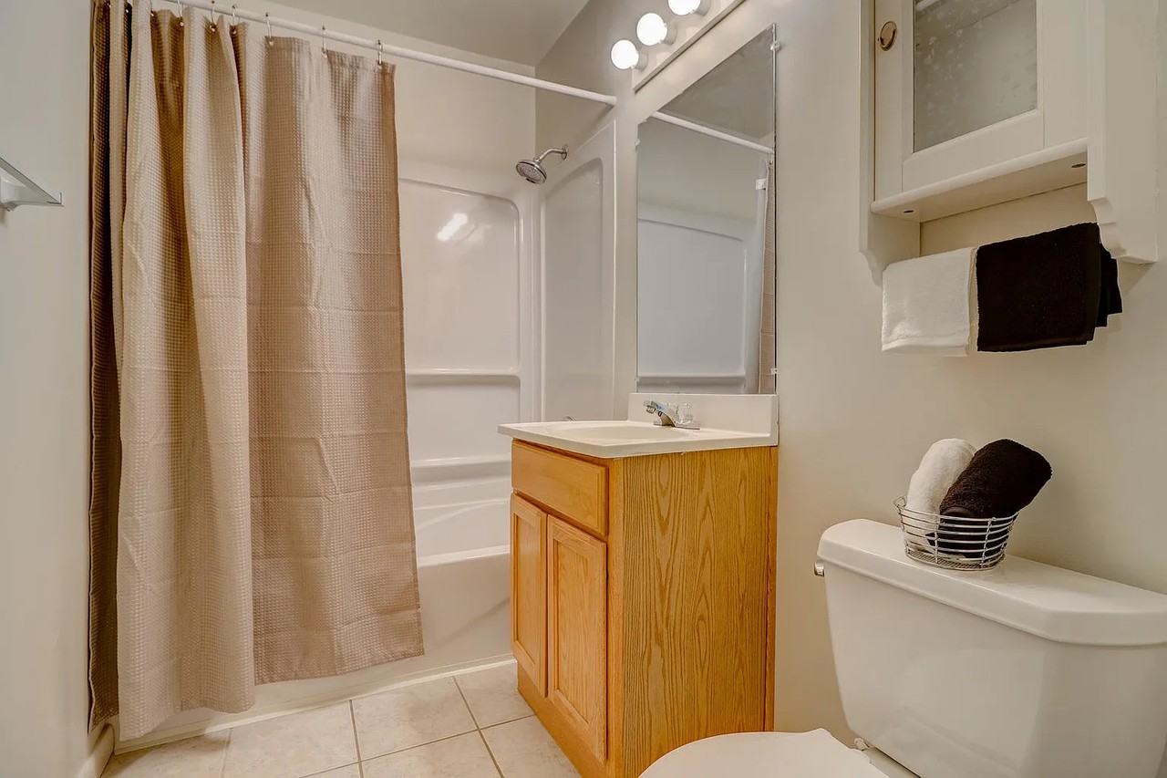775 Grove Dr #105 - Photo 2 of 15