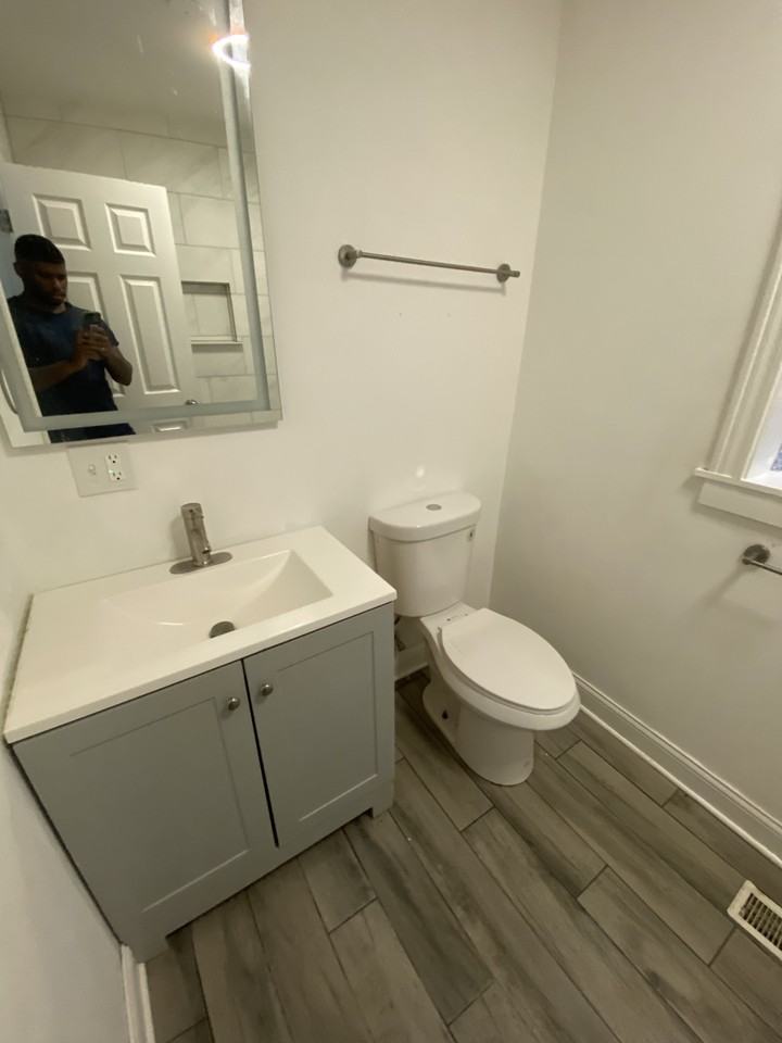 7151 S Green St #1 - Photo 6 of 7