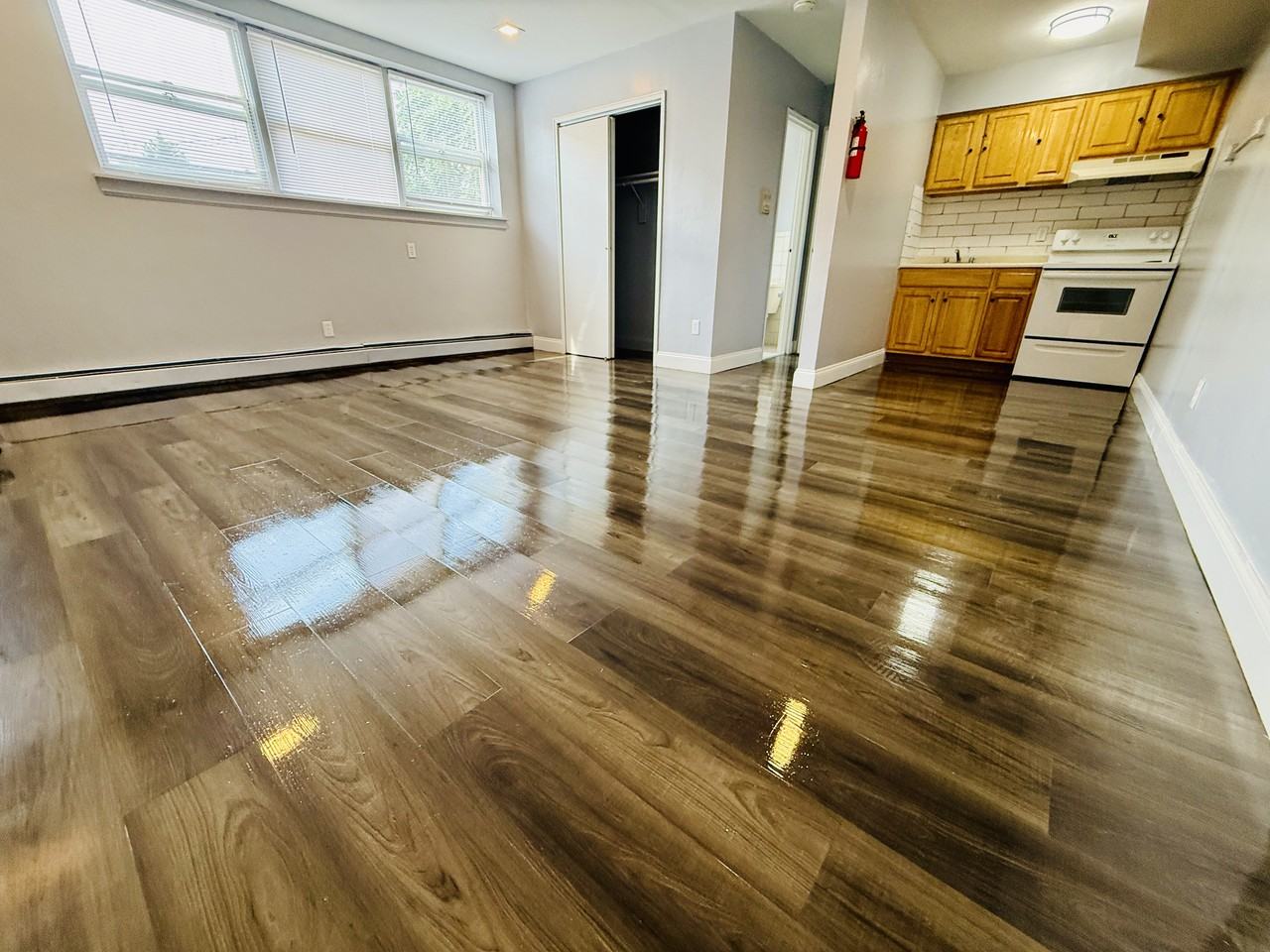 364 Williamson Street ##B11 - Photo 2 of 10