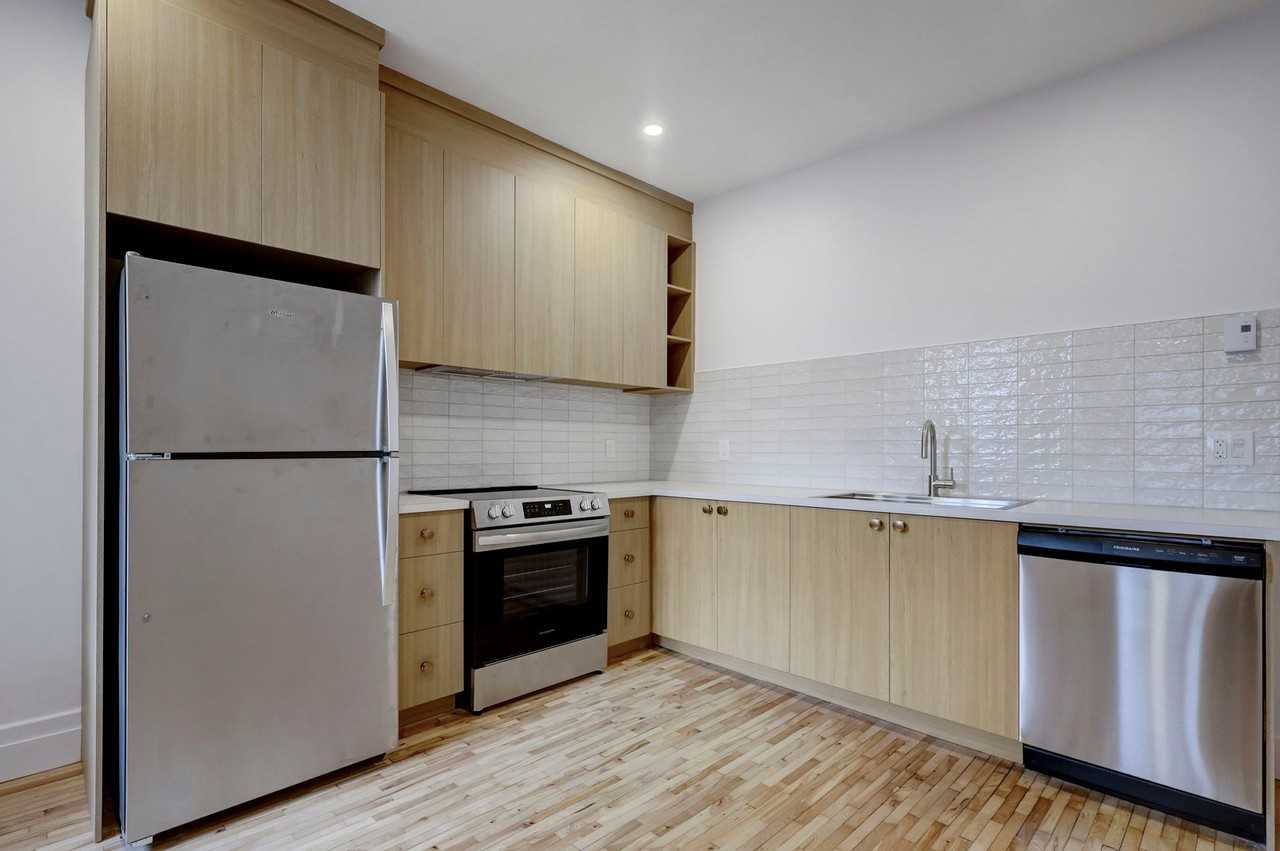 908 Rue Osborne — photo 2