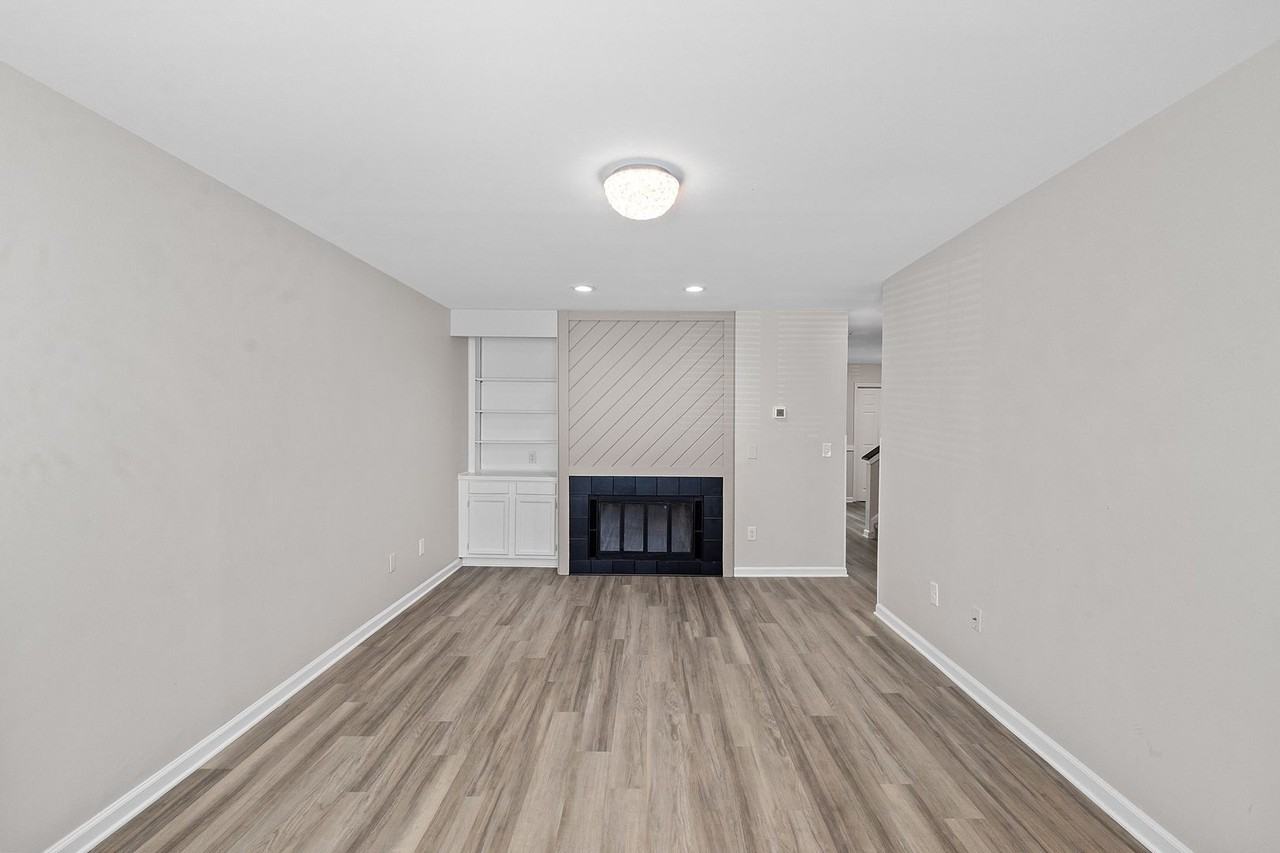 4362 Hunters Club Dr - Photo 7 of 40