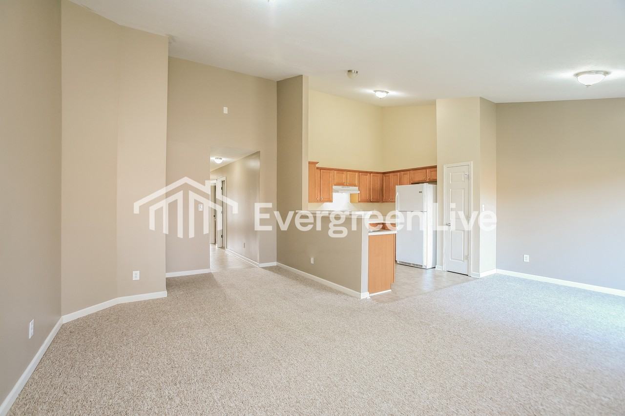 7736 Trisa Ct - Photo 3 of 15