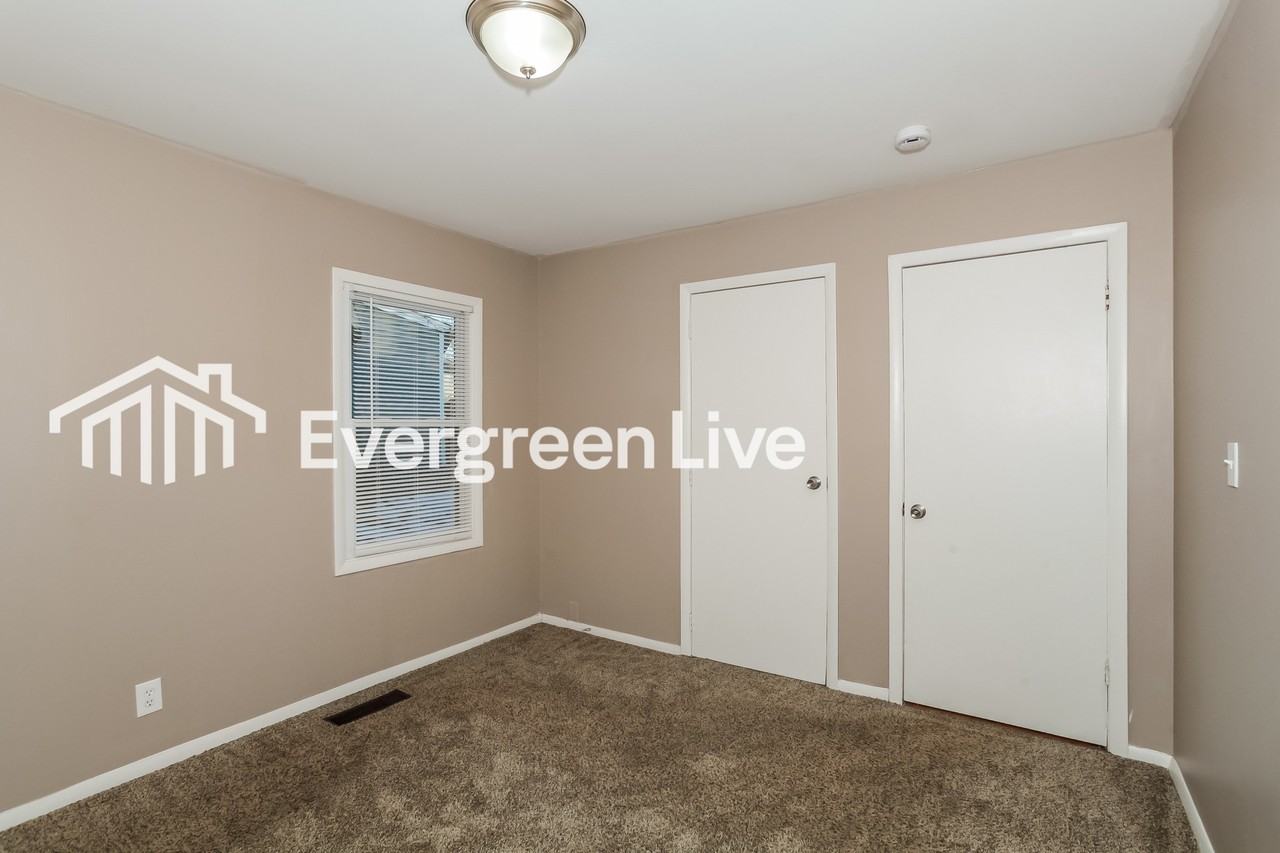 9502 Crestbrook Dr - Photo 7 of 14