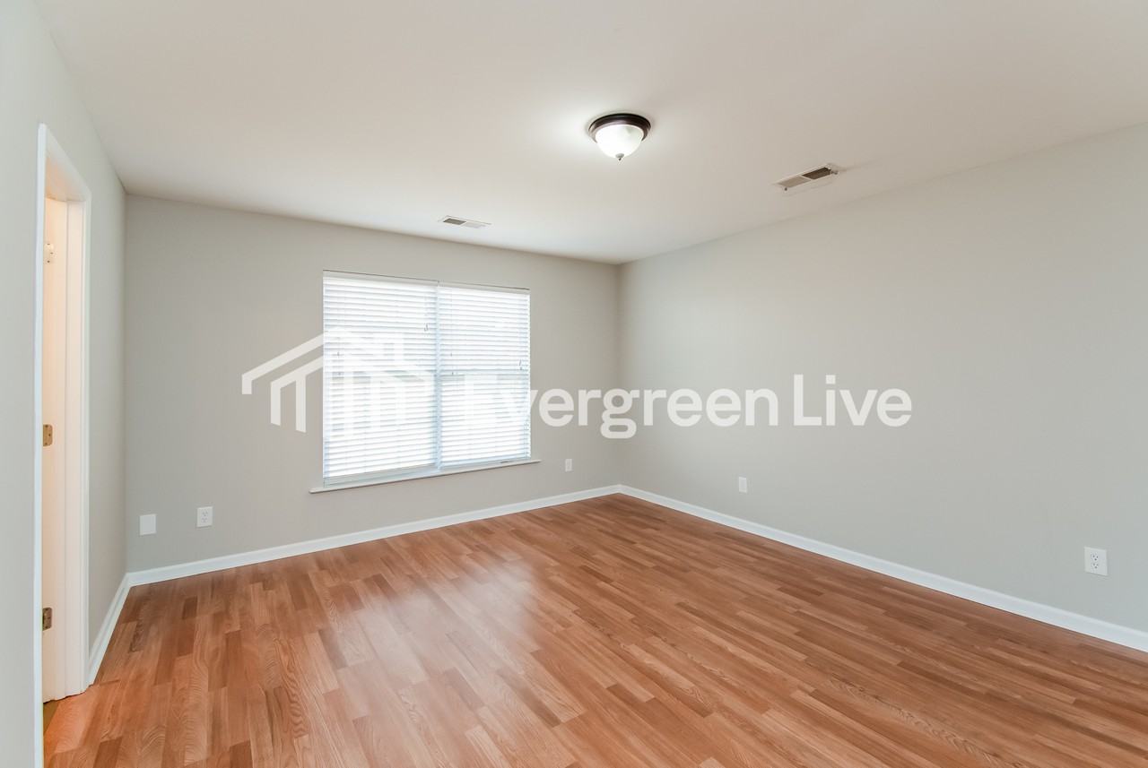 35 Cosentino Ct - Photo 6 of 15