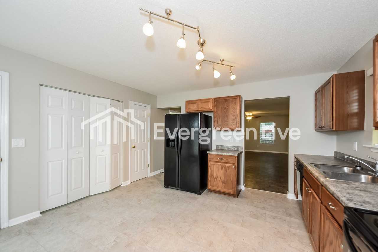 505 Scarlet Sage Ln - Photo 5 of 15