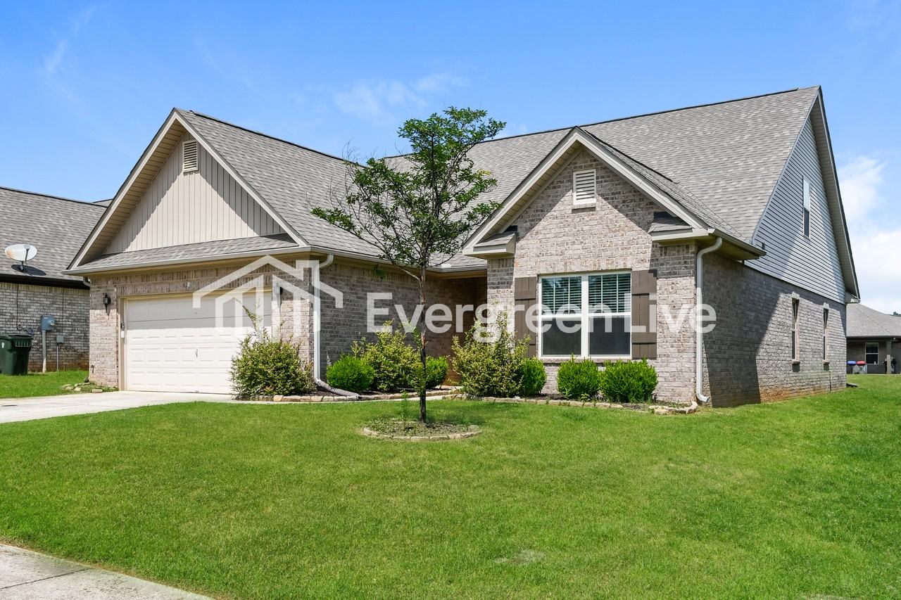 135 White Rock Dr - Photo 2 of 15