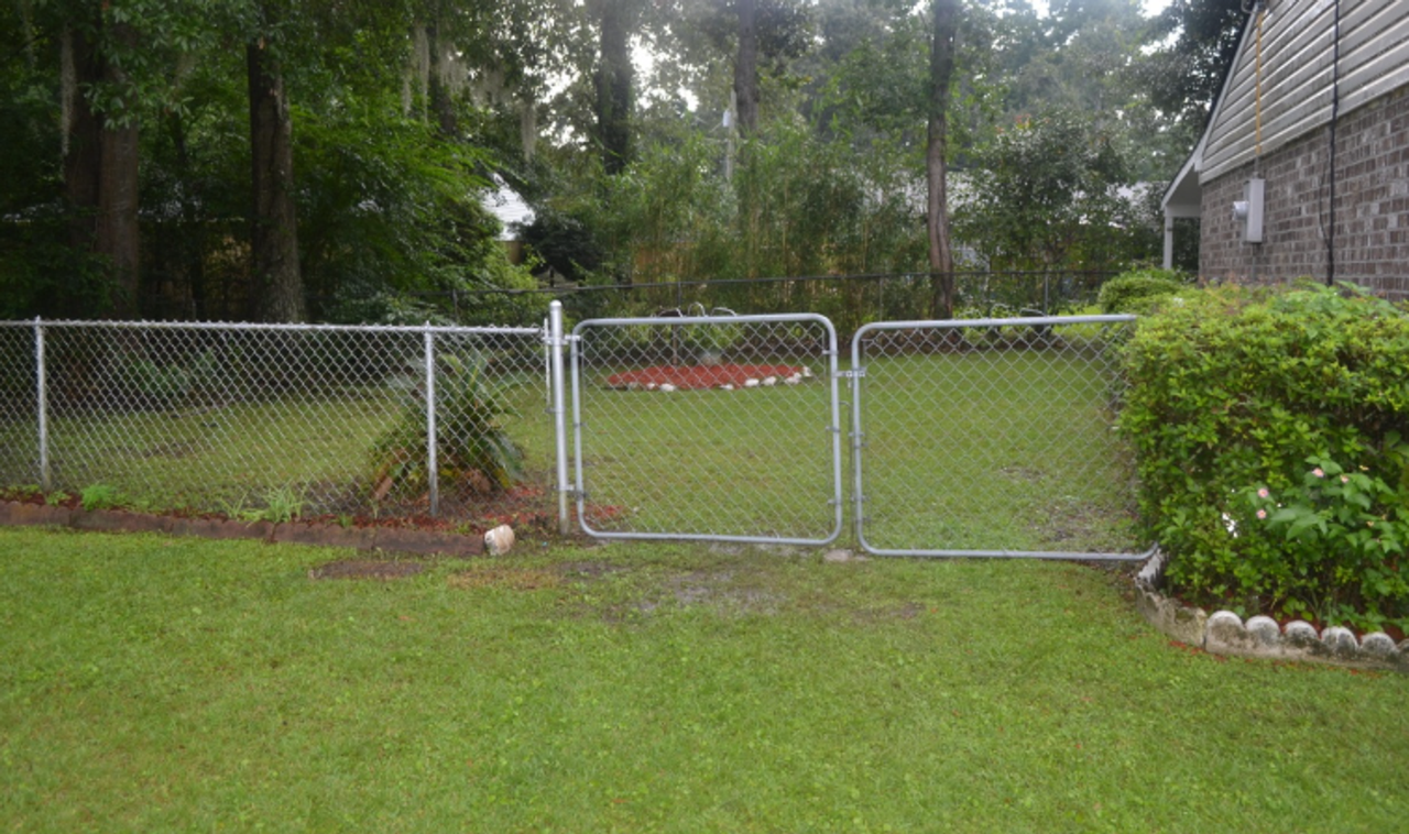 1992 Beechnut St - Photo 3 of 5