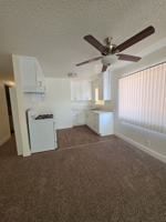 featured image of 423 S 6th St
