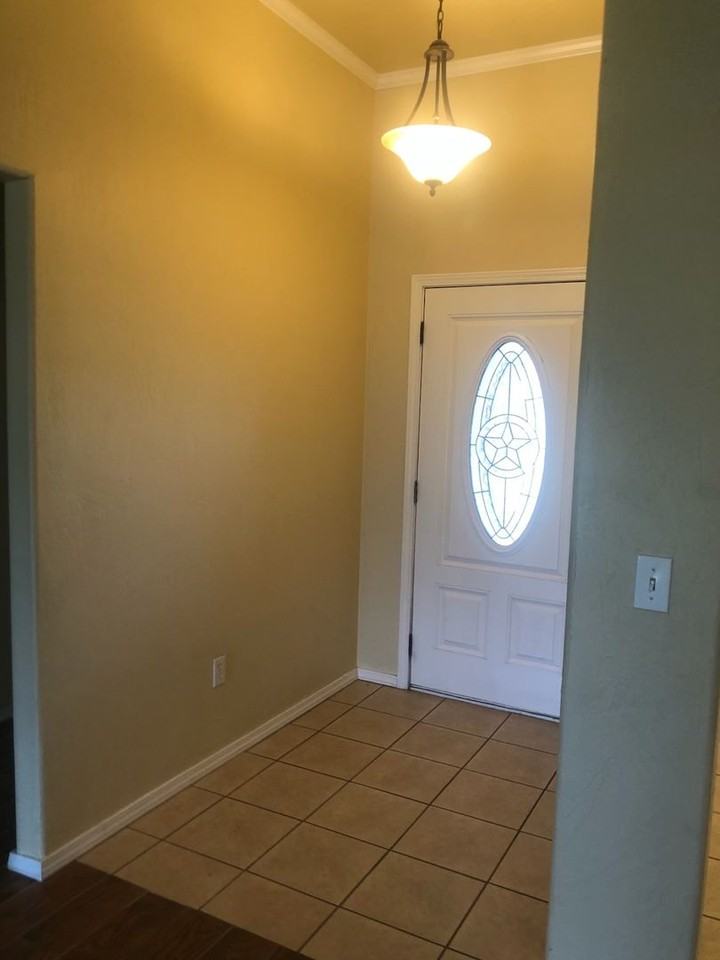 8304 Littlerock Dr - Photo 3 of 16