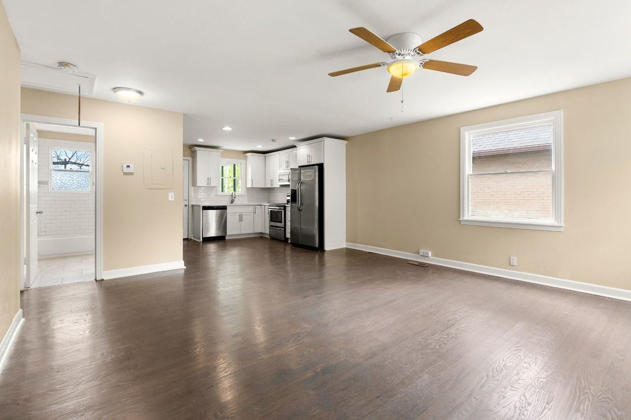 1025 N 6th St - Photo 2 of 18