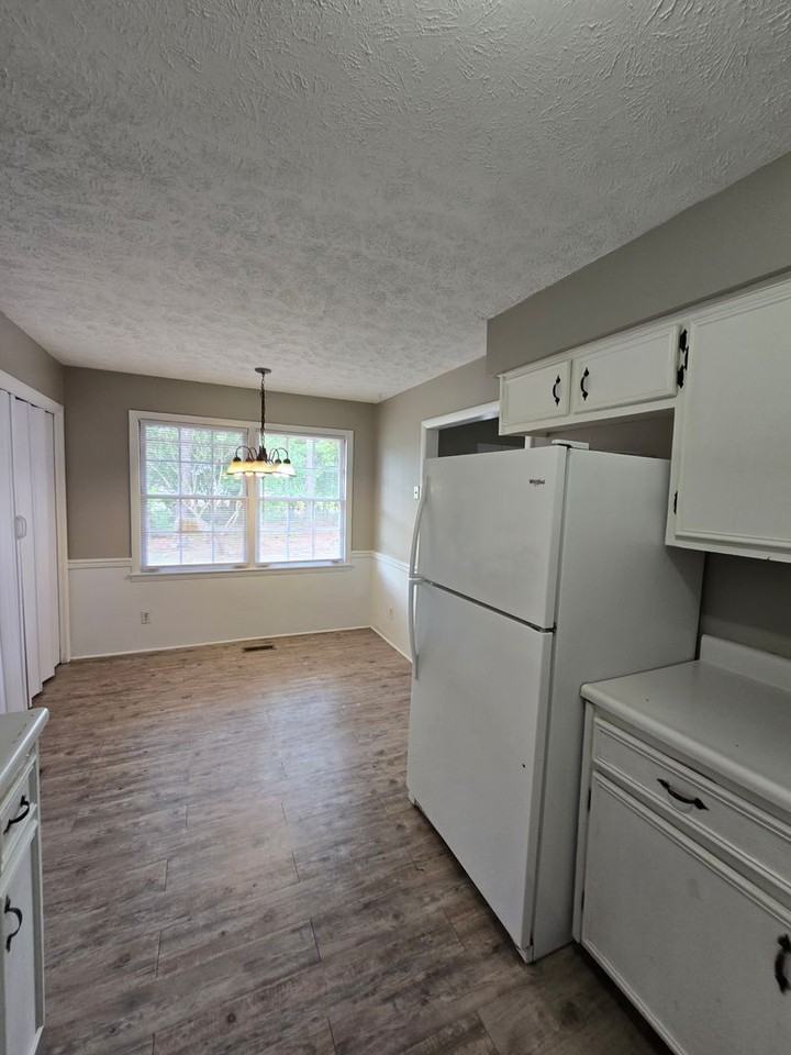 6003 Mcdougal Dr - Photo 6 of 16