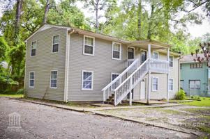 featured image of 111 Columbia Dr #6