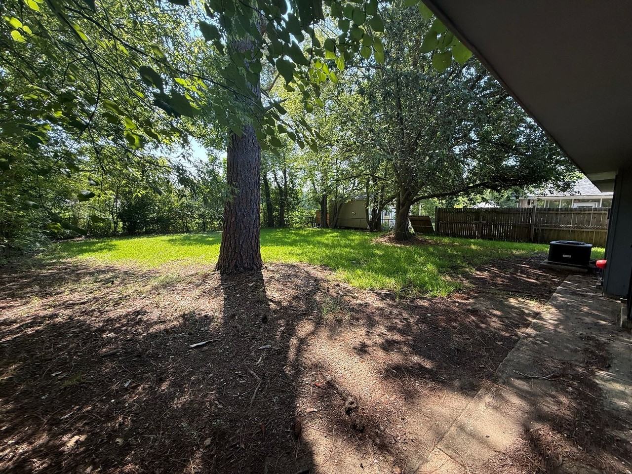 5953 Oakleigh Rd - Photo 4 of 13