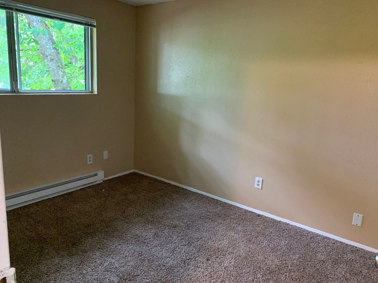 4166 Sw 170th Ave - Photo 6 of 10
