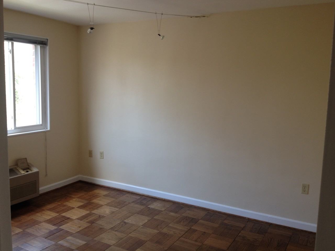 4114 Davis Pl Nw - Photo 7 of 9