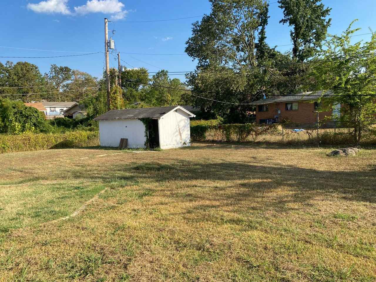 406 Harper Ln - Photo 5 of 26
