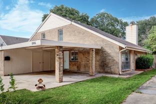 5906 Golden Forest Dr - Photo 1 of 1