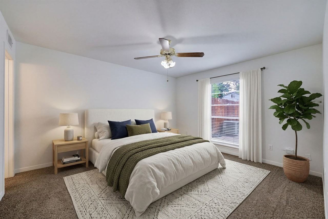 5906 Golden Forest Dr - Photo 4 of 14