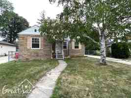 featured image of 21728 Beechwood Ave