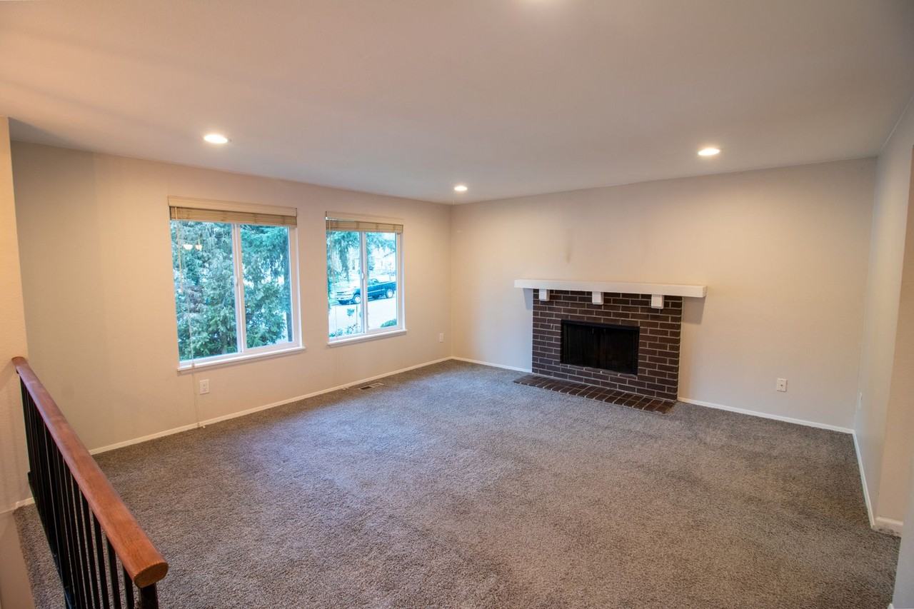 12410 98th Ave Ne - Photo 4 of 22