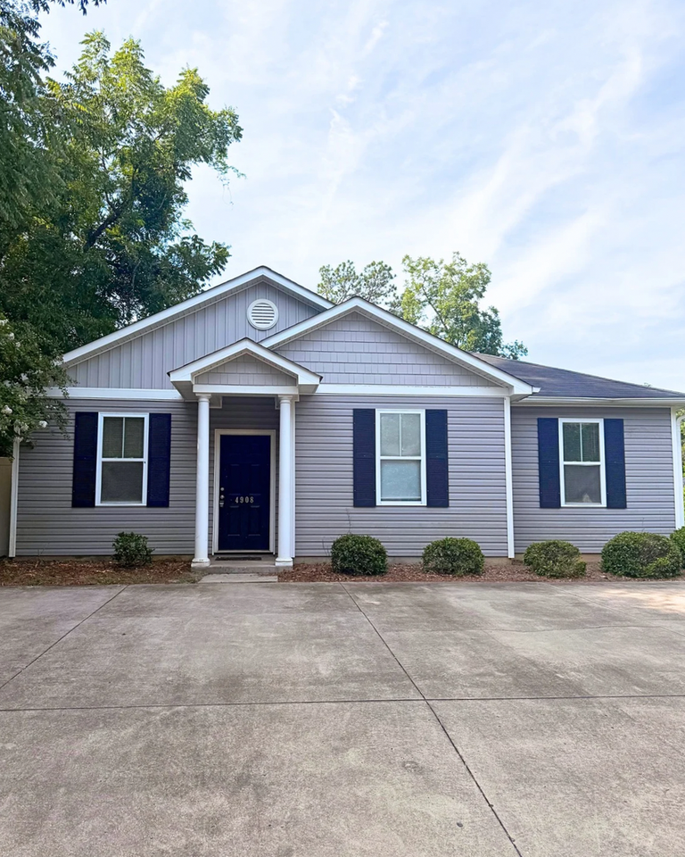 4908 Maple Ave - Photo 2 of 12