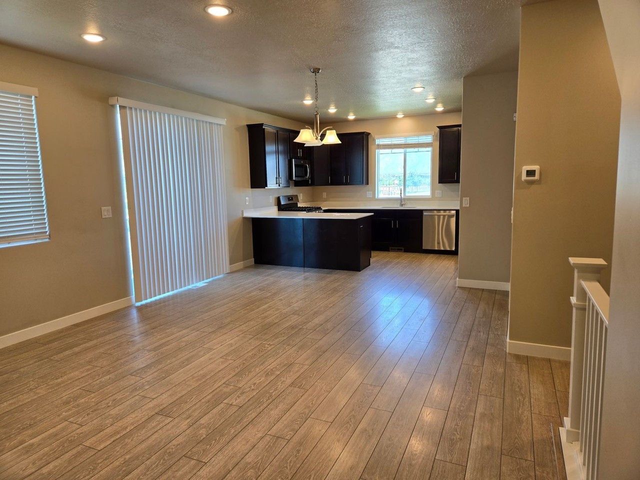 2422 N Penstemon Way - Photo 4 of 33