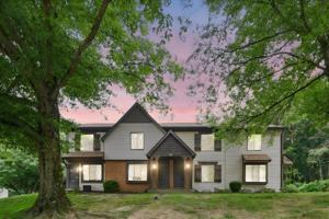 featured image of 1385 Country Side Dr