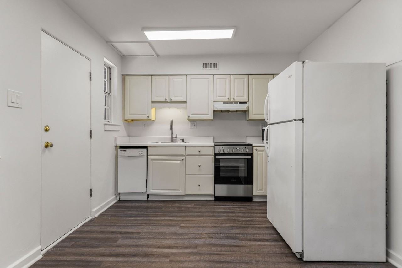 53 Faris Cir - Photo 6 of 32