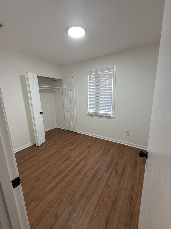 2982 Hale Ave - Photo 4 of 15