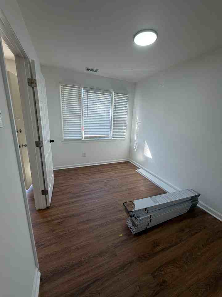 2982 Hale Ave - Photo 7 of 15
