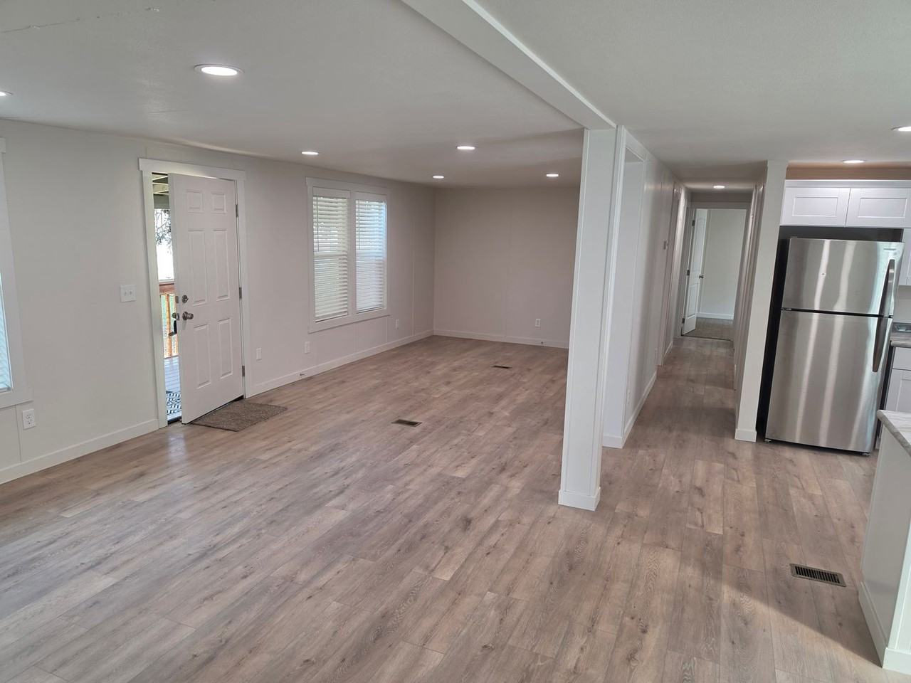 Honeysuckle Mobile Home Park - Photo 6 of 24