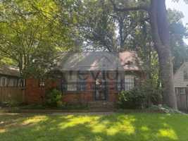 featured image of 588 Watson St