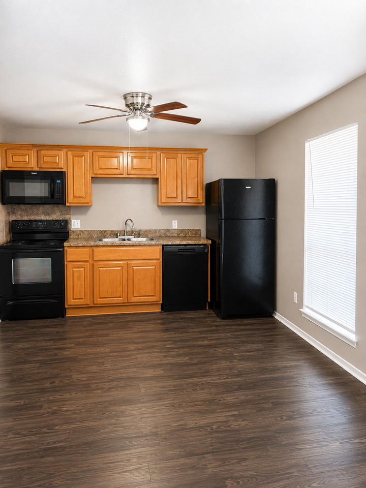 Spacious homes in convenient location - Photo 2 of 10