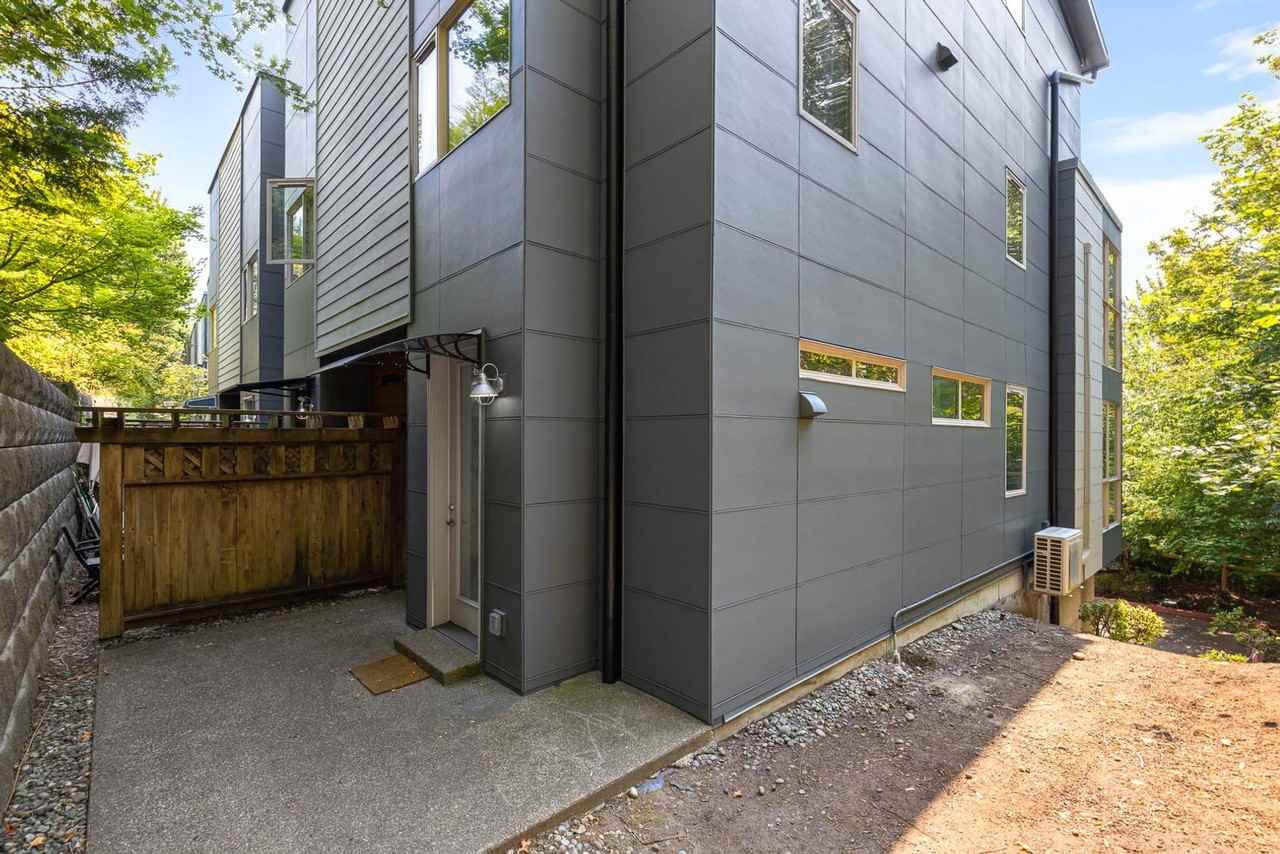 4200 213th Pl Se - Photo 2 of 19