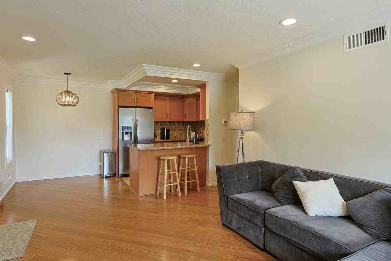 3157 Evening Way #D - Photo 5 of 32
