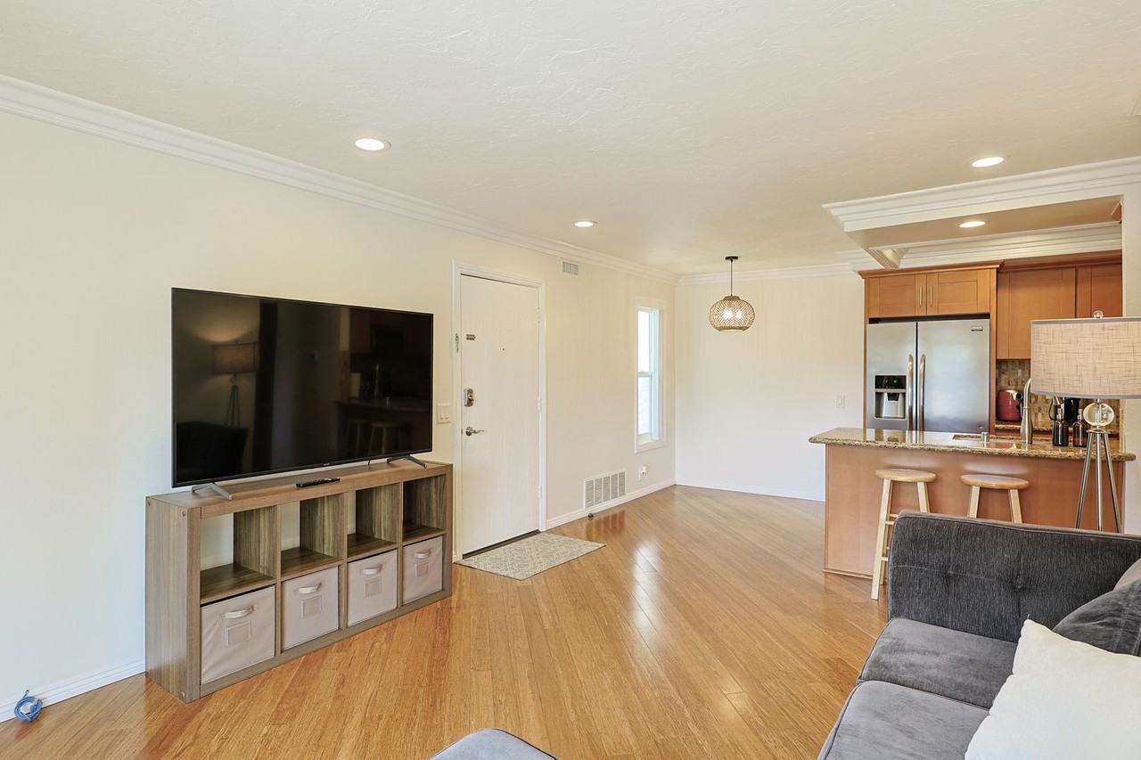 3157 Evening Way #D - Photo 6 of 32