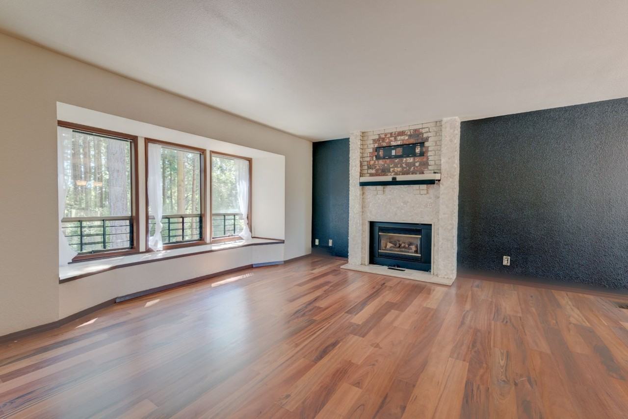 1638 Fern Pl - Photo 4 of 29