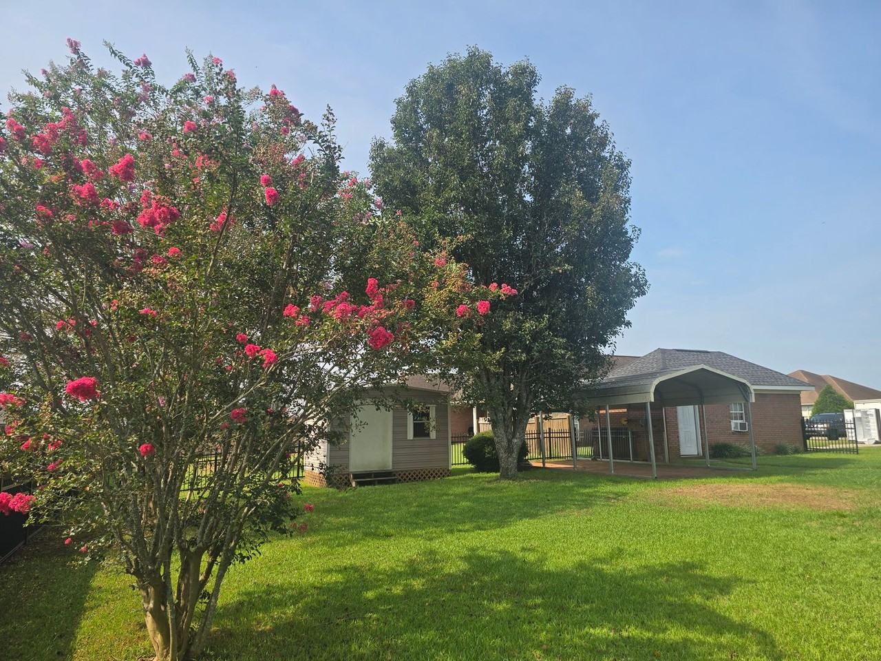 198 Hannah Rd - Photo 5 of 9