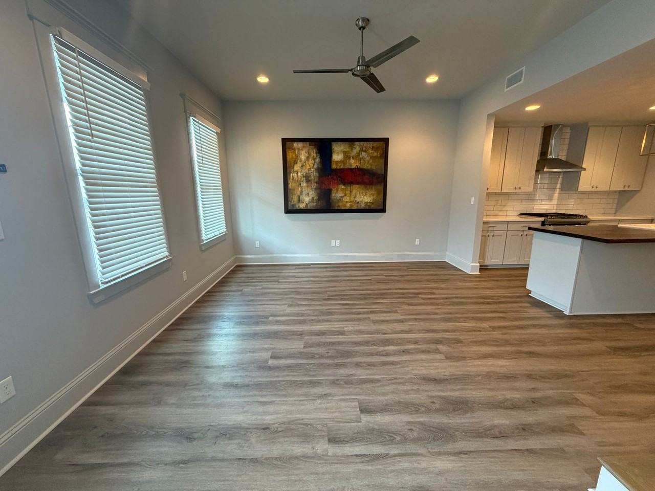 621 Hodges St - Photo 2 of 15