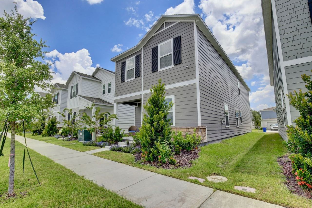 5187 Loyalty Dr - Photo 3 of 29