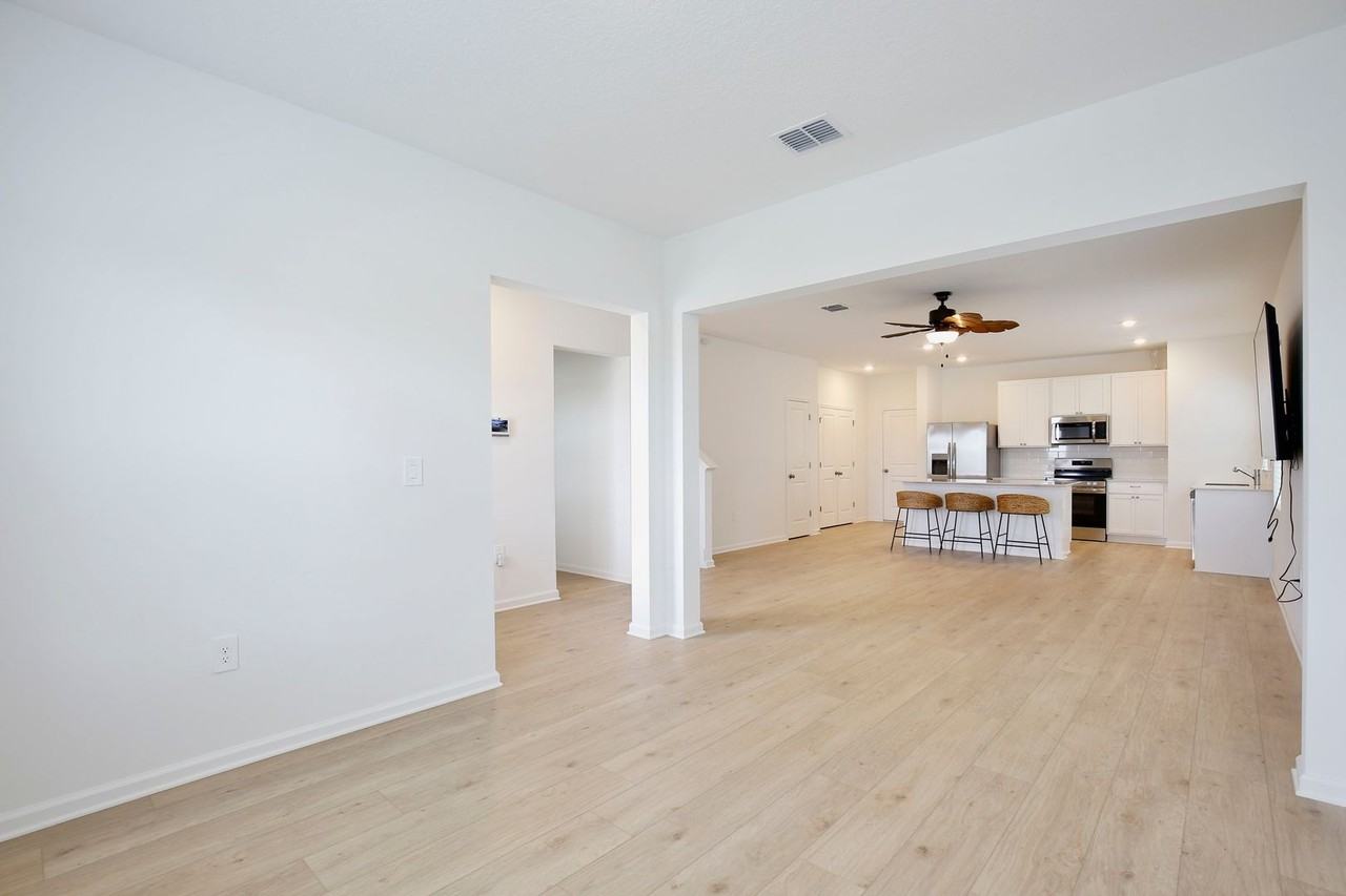 5187 Loyalty Dr - Photo 5 of 29