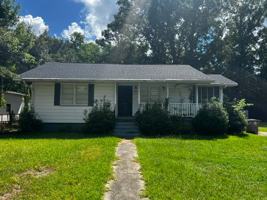 featured image of 107 Esplanade Ave